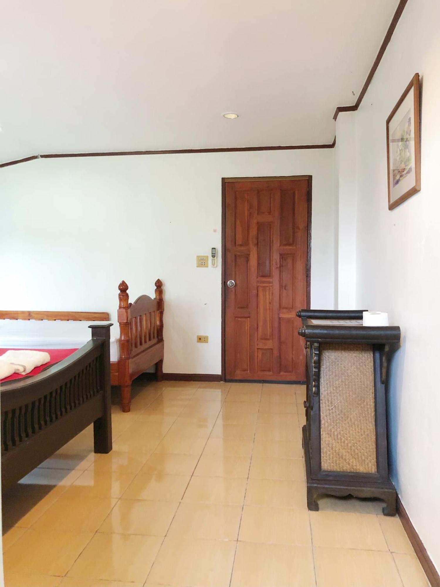 Moradok Thai Guesthouse Аюттхая Экстерьер фото
