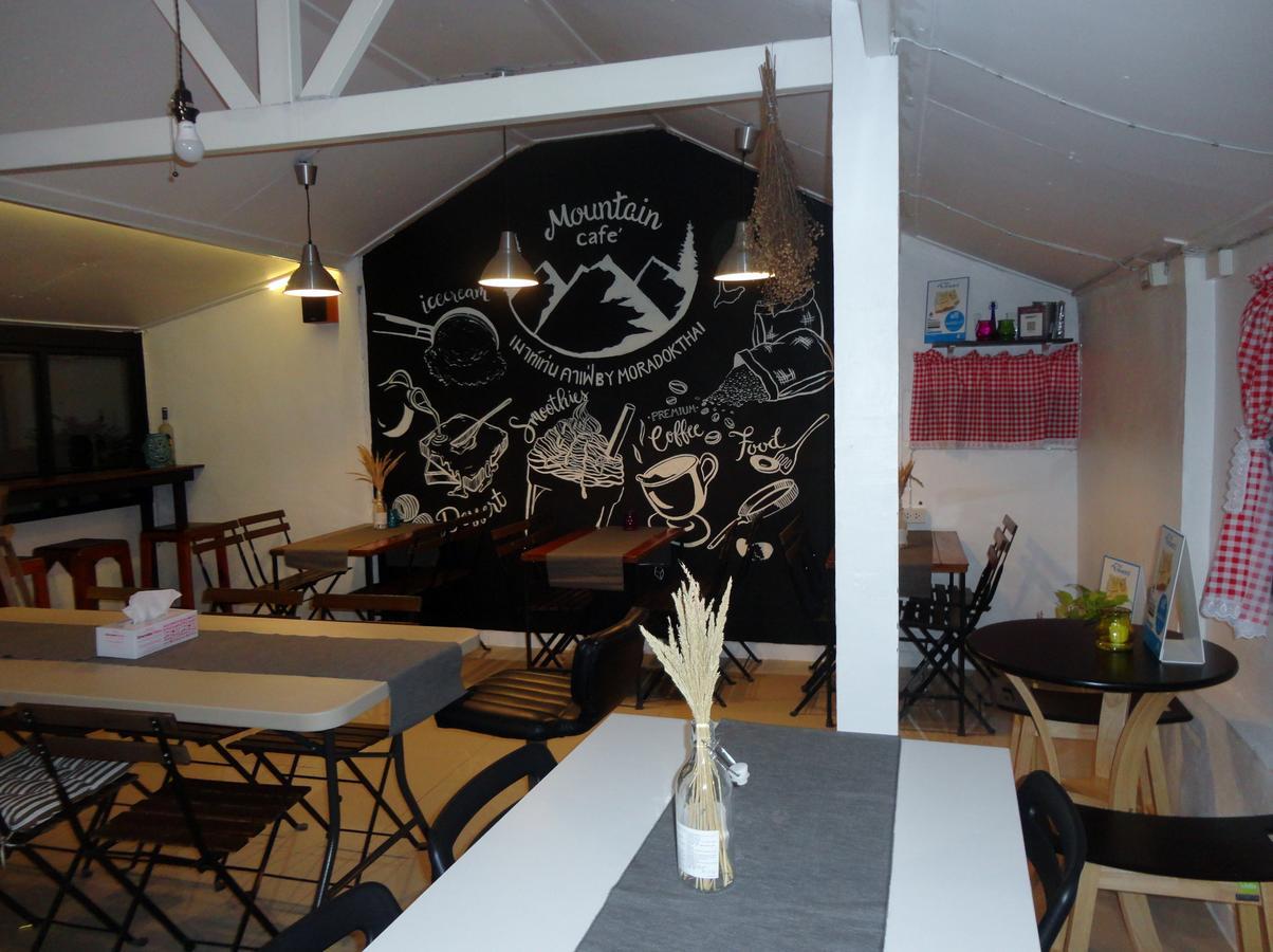 Moradok Thai Guesthouse Аюттхая Экстерьер фото